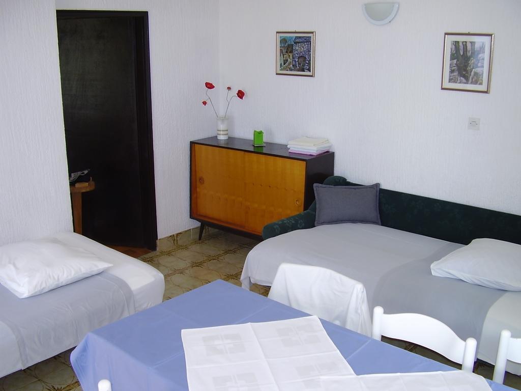 Petar Apartment Omiš Pokoj fotografie