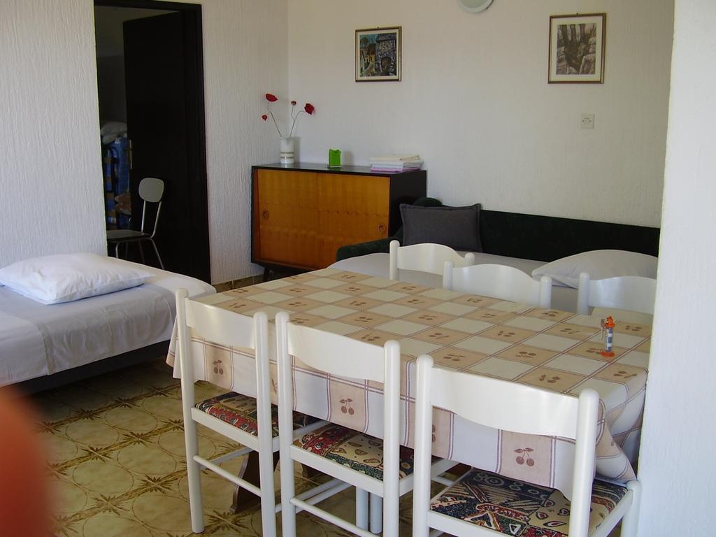 Petar Apartment Omiš Pokoj fotografie